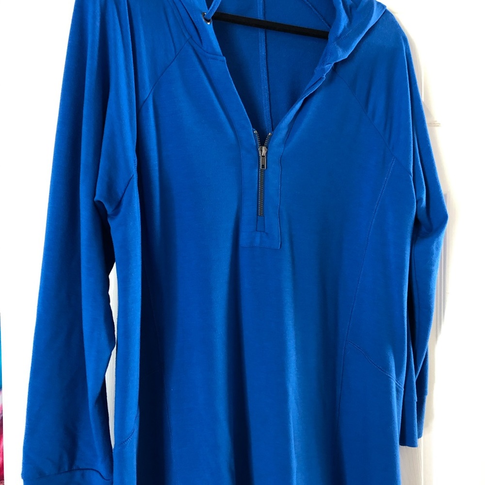 Women’s XL cotton hooded top